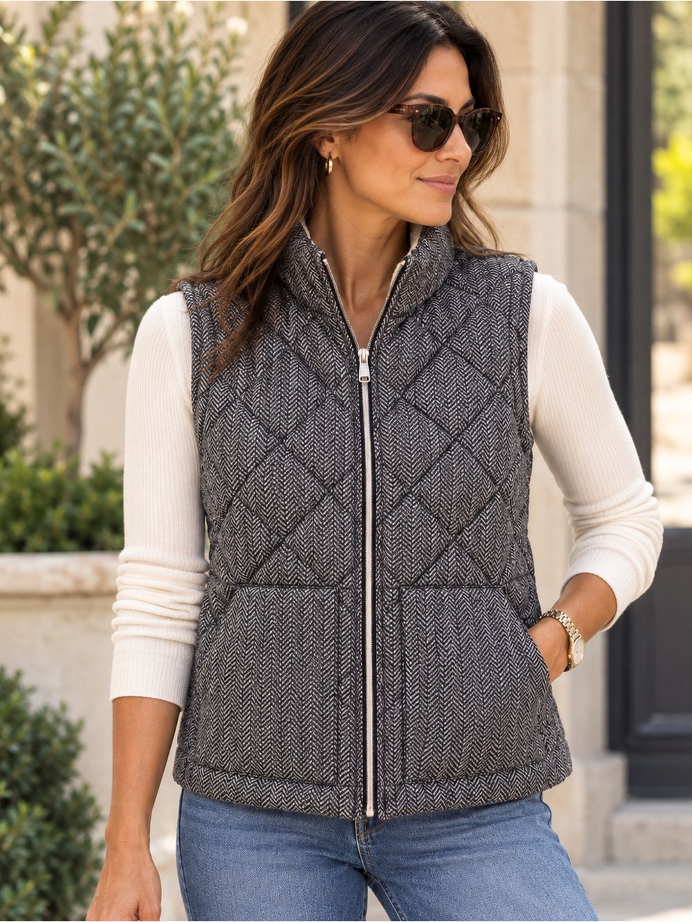 SO Quilted Herringbone Zip-Front Vest in Gray